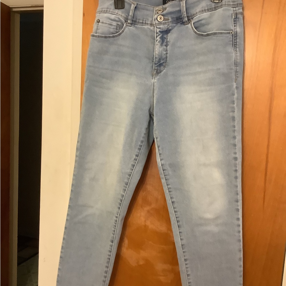 Light Wash Women’s Skinny Jeans - Brand